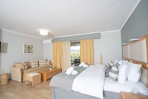Zoe Seaside Resort