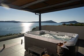 Zoe Seaside Resort