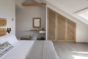 Zoe Seaside Resort