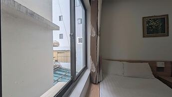 Blue S Hotel & Apartment