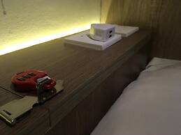 The Hide Hostel at Canggu - Adults Only