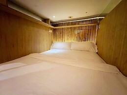 The Hide Hostel at Canggu - Adults Only