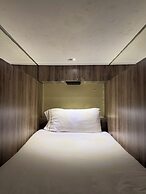 The Hide Hostel at Canggu - Adults Only