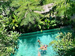 The Hide Hostel at Canggu - Adults Only