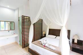 Gatsby Hotel and Hostel