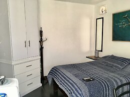 Hostal La Casita De Los Pajaros
