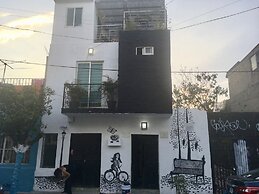 Hostal La Casita De Los Pajaros