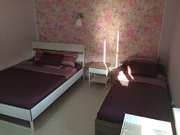 Hotel Morskaya 250