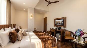 Airport Hotel Tashree