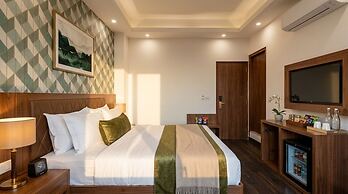 Airport Hotel Tashree