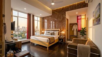 Airport Hotel Tashree