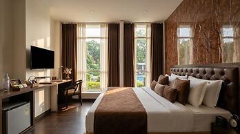 Airport Hotel Tashree