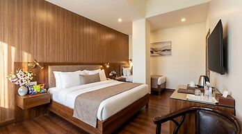 Airport Hotel Tashree