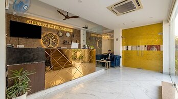 Airport Hotel Tashree