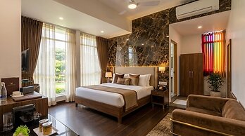 Airport Hotel Tashree