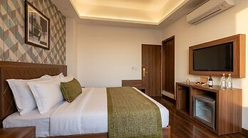 Airport Hotel Tashree