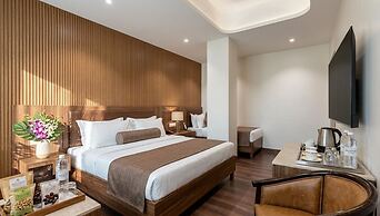 Airport Hotel Tashree