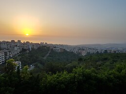 Green Hill Village
