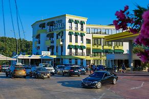 Lord Hotel & Restaurant at AutoStation