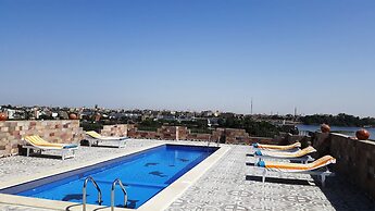 Nile Panorama