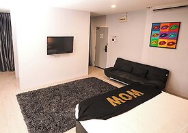 Capital O 91202 Wow Hotel