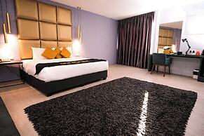 Capital O 91202 Wow Hotel