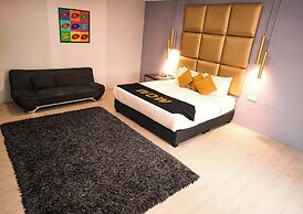 Capital O 91202 Wow Hotel