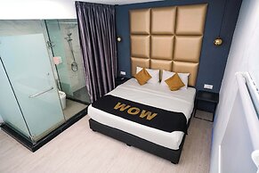 Capital O 91202 Wow Hotel