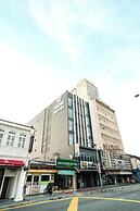 Capital O 91202 Wow Hotel