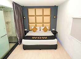 Capital O 91202 Wow Hotel