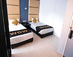 Capital O 91202 Wow Hotel