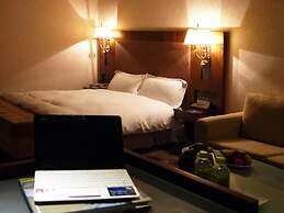 Gueylin Hotel