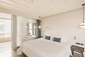 SYN Boutique Hotel