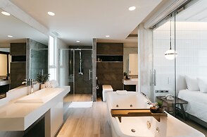 SYN Boutique Hotel