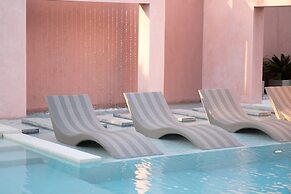 SYN Boutique Hotel
