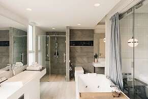SYN Boutique Hotel