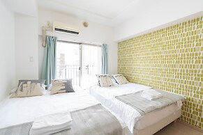 Shinsaibash East Nana Apartment · Junan