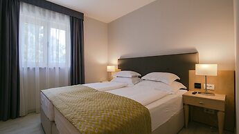 Aparthotel Flora