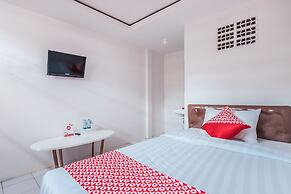 OYO 947 Angel Home Stay Syariah