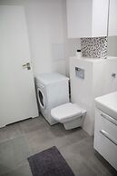 Apartament F&J