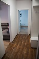 Apartament F&J