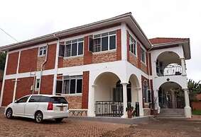 Emra Hotel