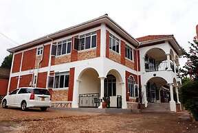 Emra Hotel