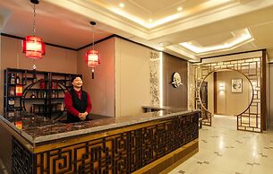 Royal house hotel