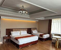 Royal house hotel