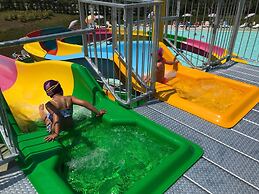 Sisan Family Resort