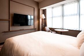 THE BASICS FUKUOKA