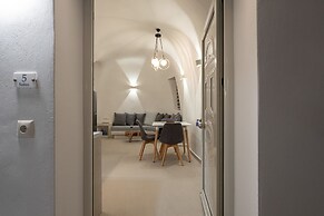 Santoterra Antigua Suites