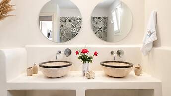 Naxos Skyline Villas