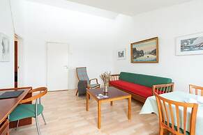 Hotel Hvide Falk